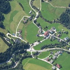 Flugwegposition um 11:08:35: Aufgenommen in der Nähe von St. Nikolai im Sölktal, 8961, Österreich in 2557 Meter